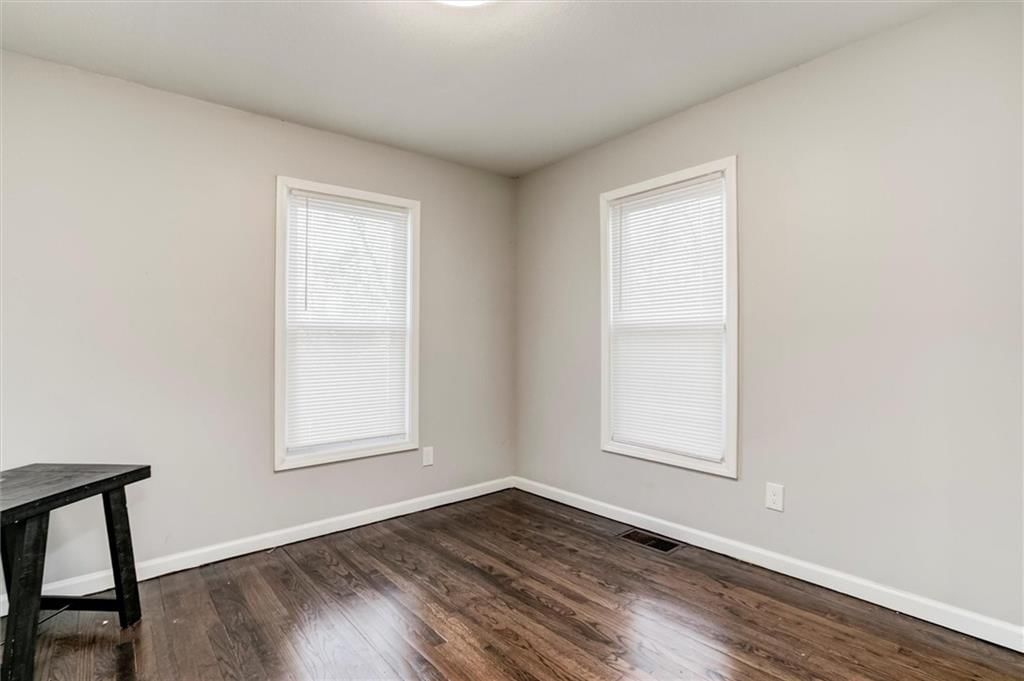 2409 Chestnut Avenue — photo 14