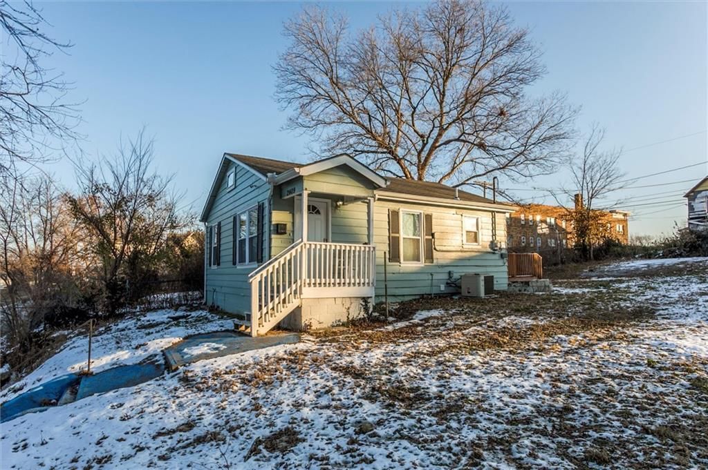 2409 Chestnut Avenue — photo 25