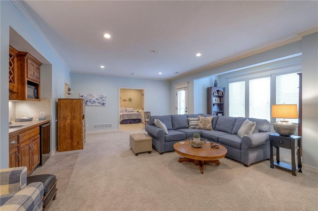 2313 NE Sweet Water Drive — photo 36