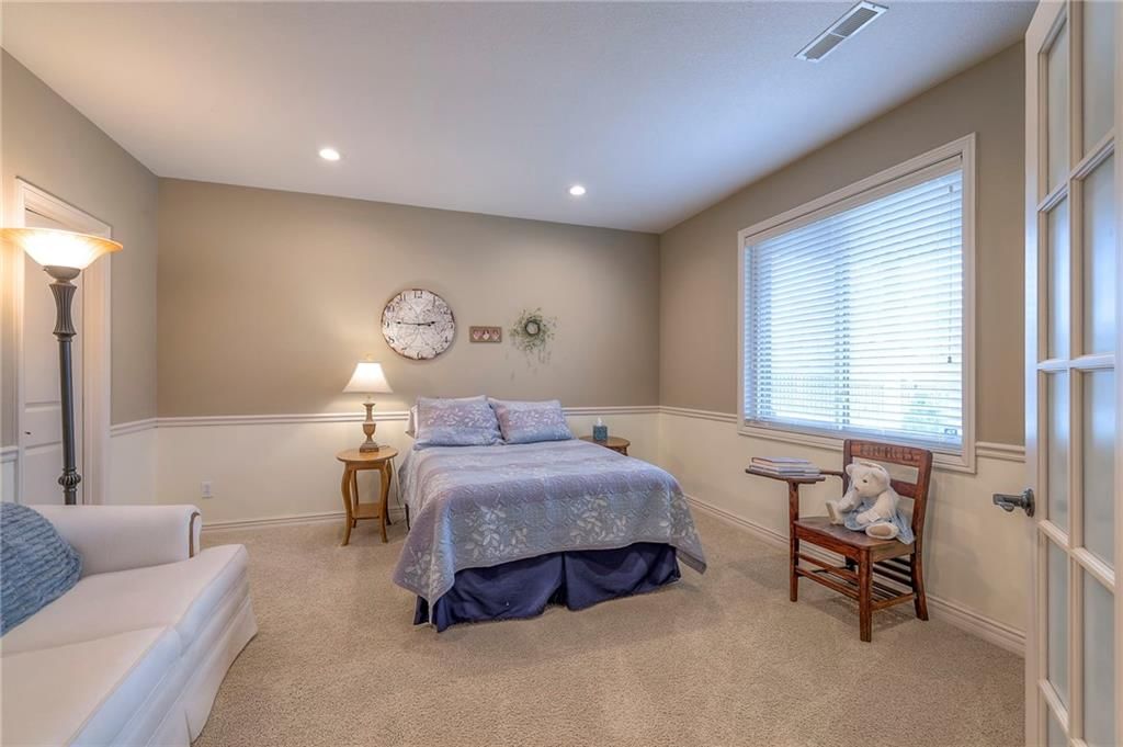 2313 NE Sweet Water Drive — photo 40