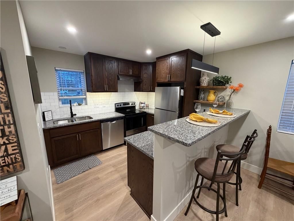 919 Oak Street — photo 3