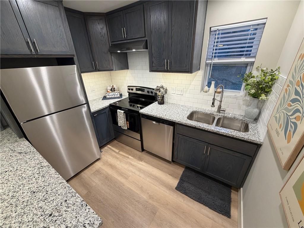 919 Oak Street — photo 12