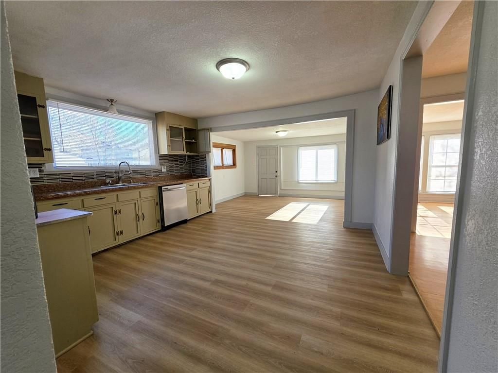 1202 Sacramento Street — photo 15