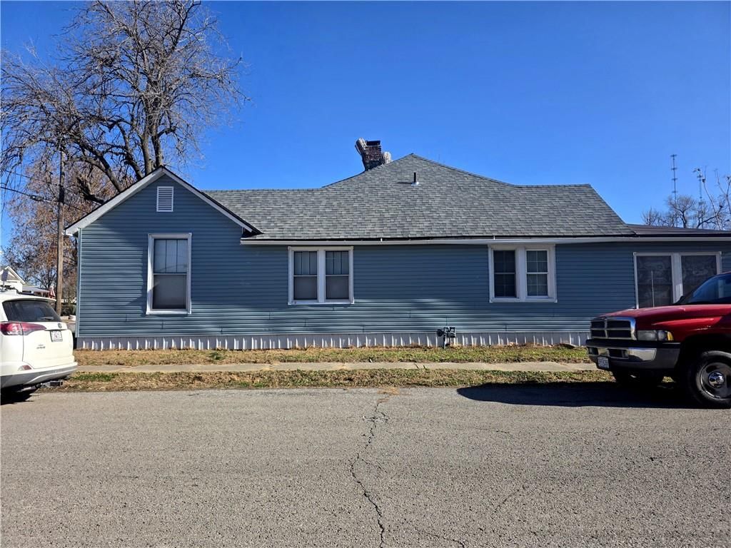 1202 Sacramento Street — photo 30