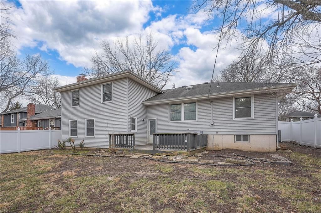 8920 W 95th Terrace — photo 32