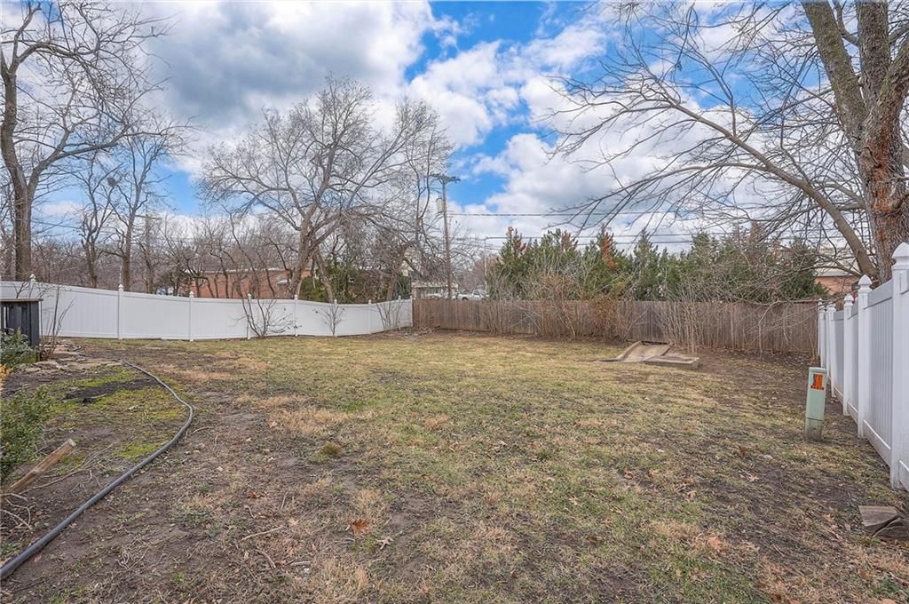 8920 W 95th Terrace — photo 34