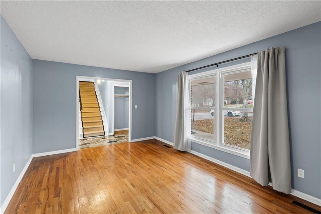 602 SW Murray Road — photo 7