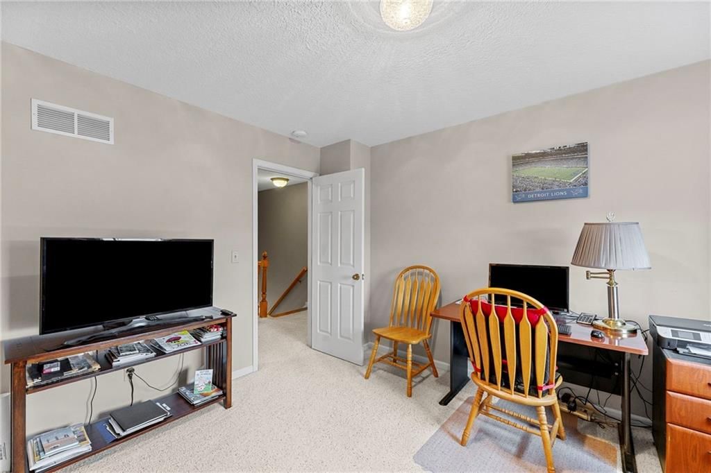 7729 ACUFF Lane — photo 32
