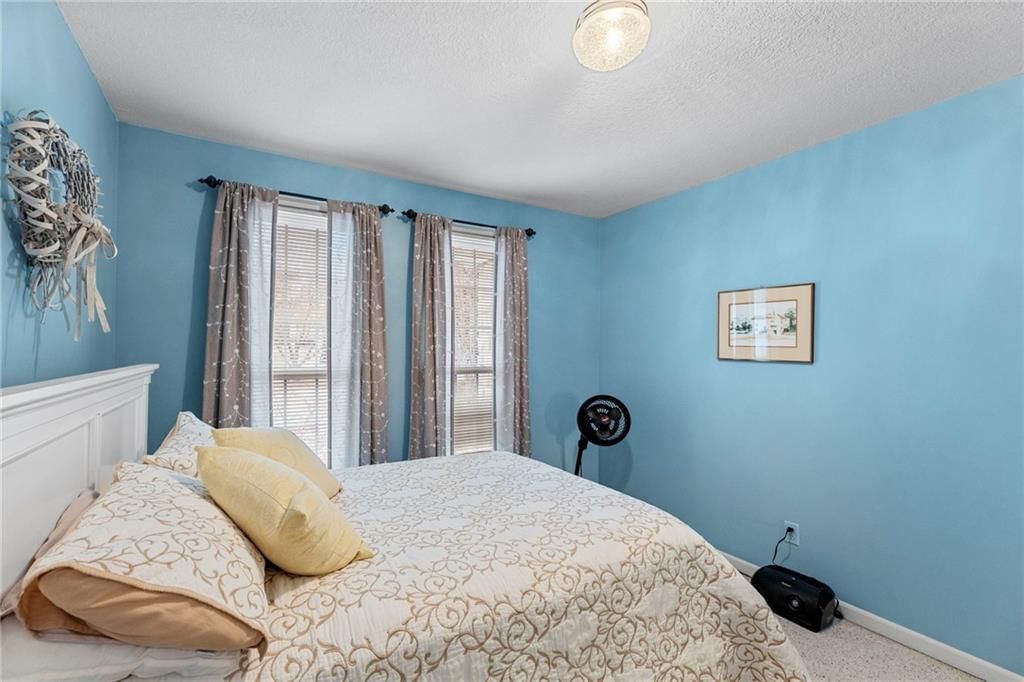 7729 ACUFF Lane — photo 39