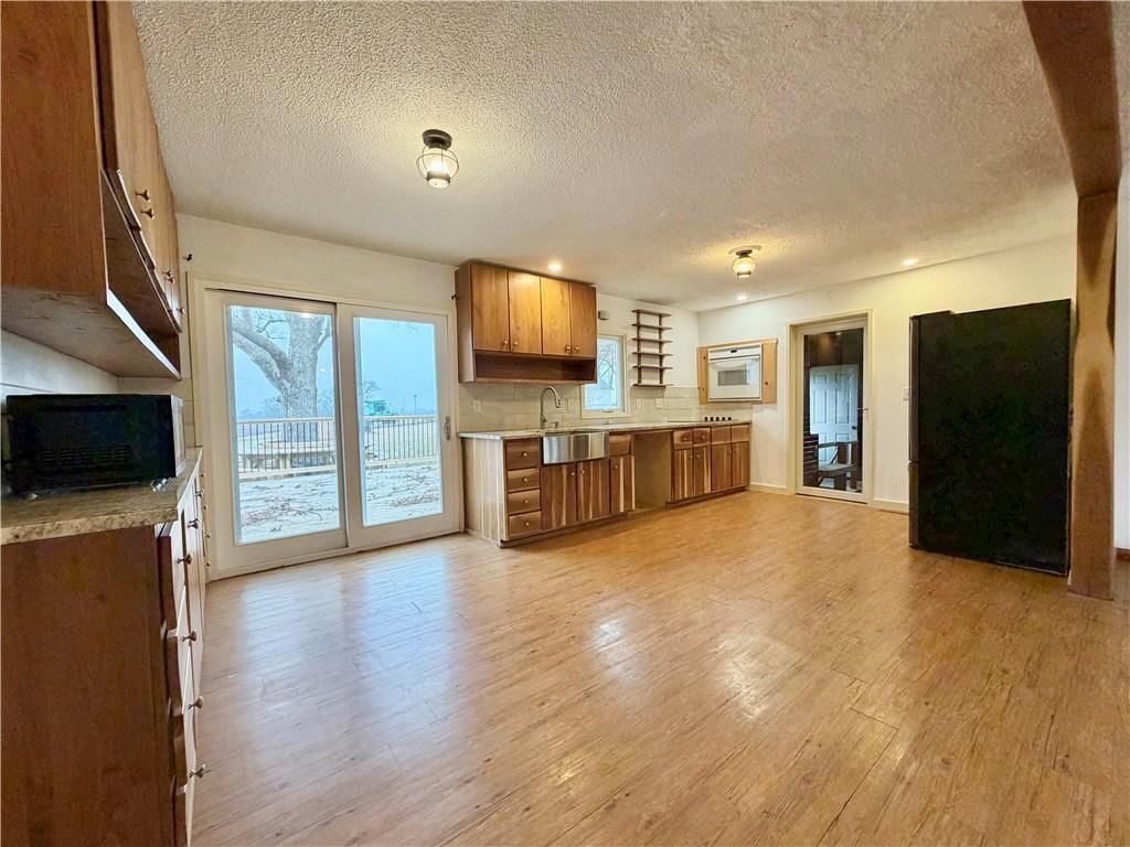 299 S Lynn Street — photo 6