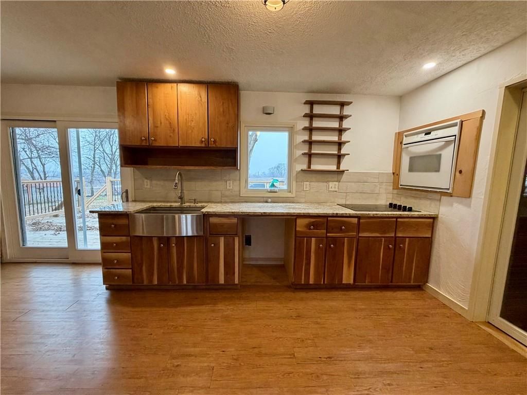 299 S Lynn Street — photo 8