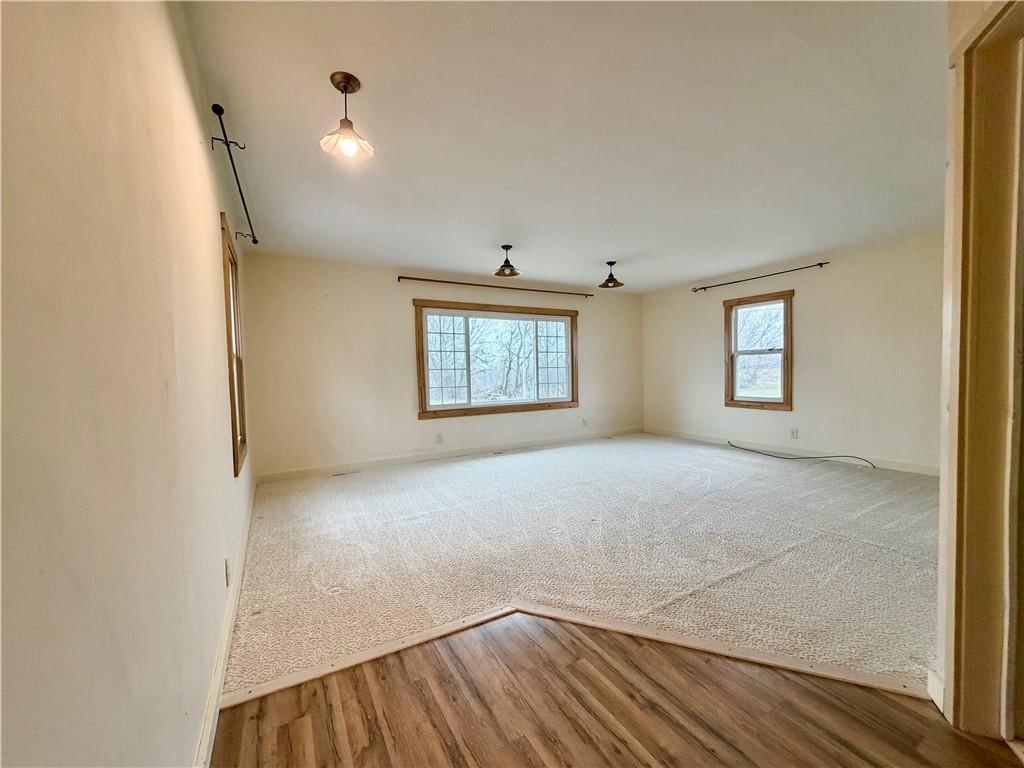 299 S Lynn Street — photo 11