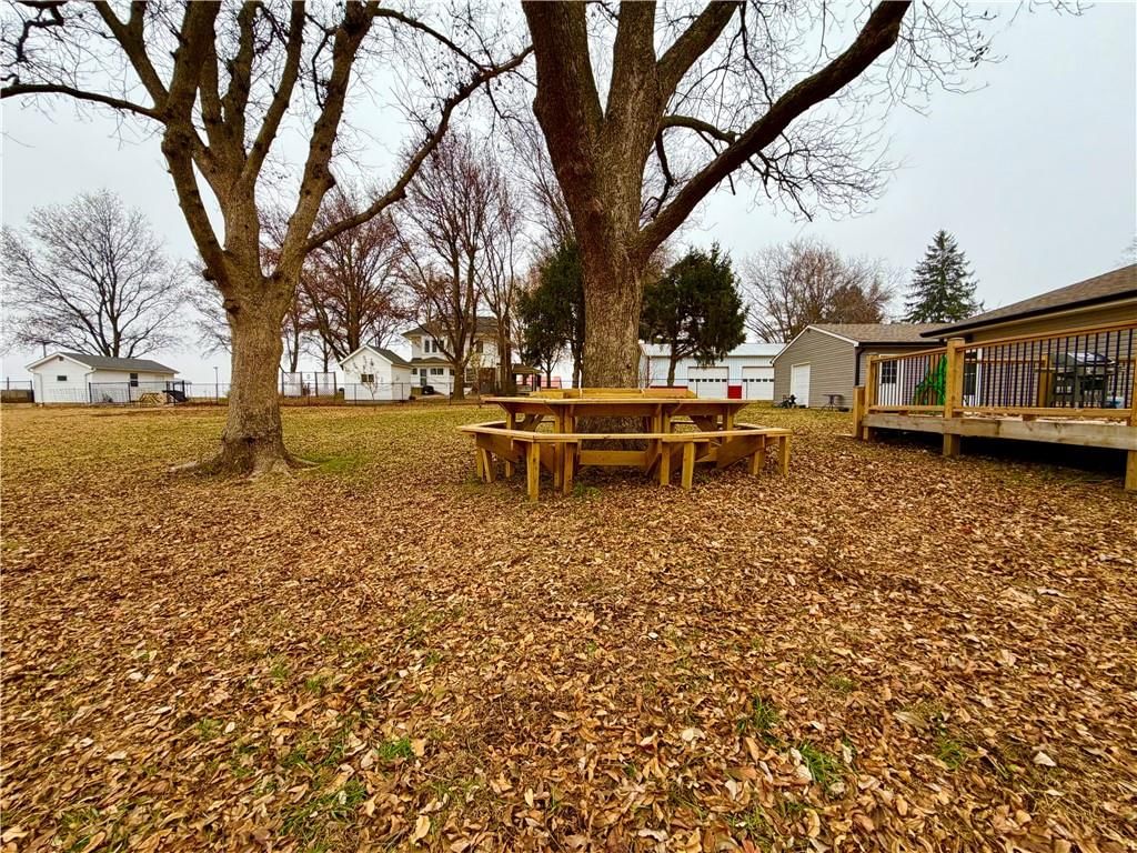 299 S Lynn Street — photo 21