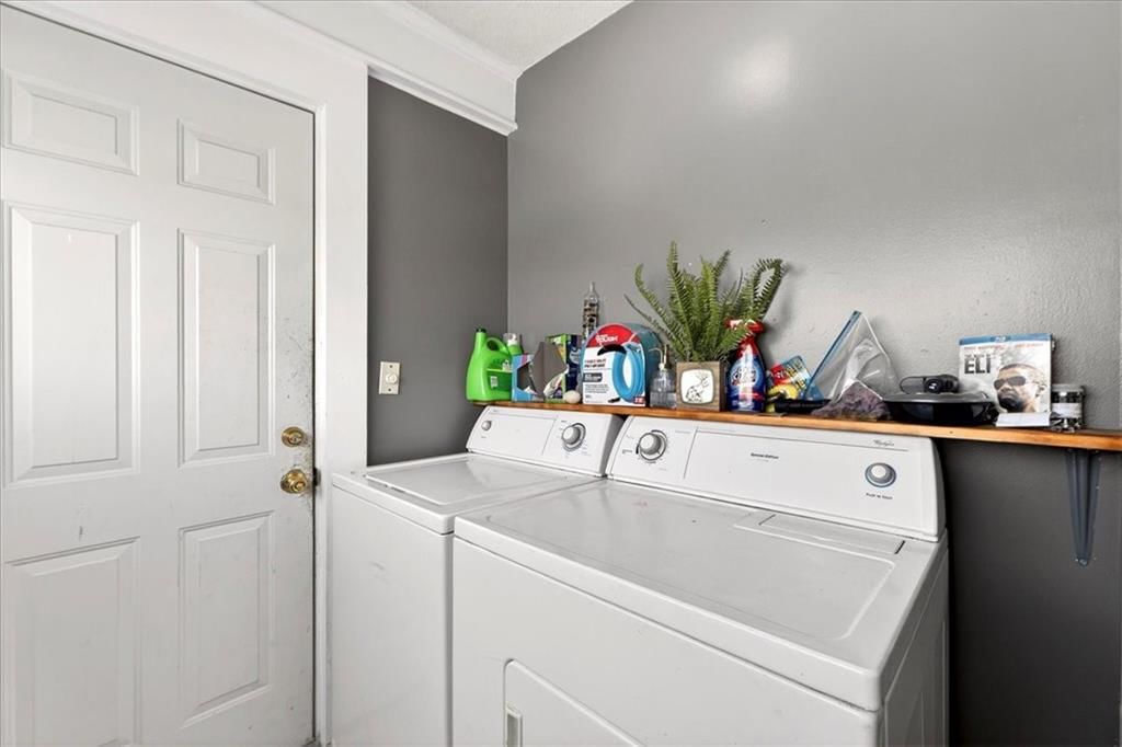 2108 Madison Street — photo 10