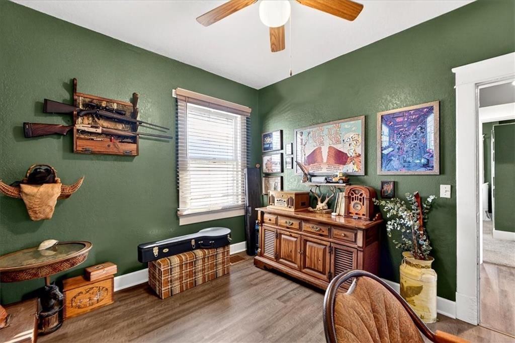 2108 Madison Street — photo 11