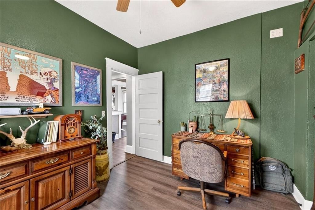 2108 Madison Street — photo 12