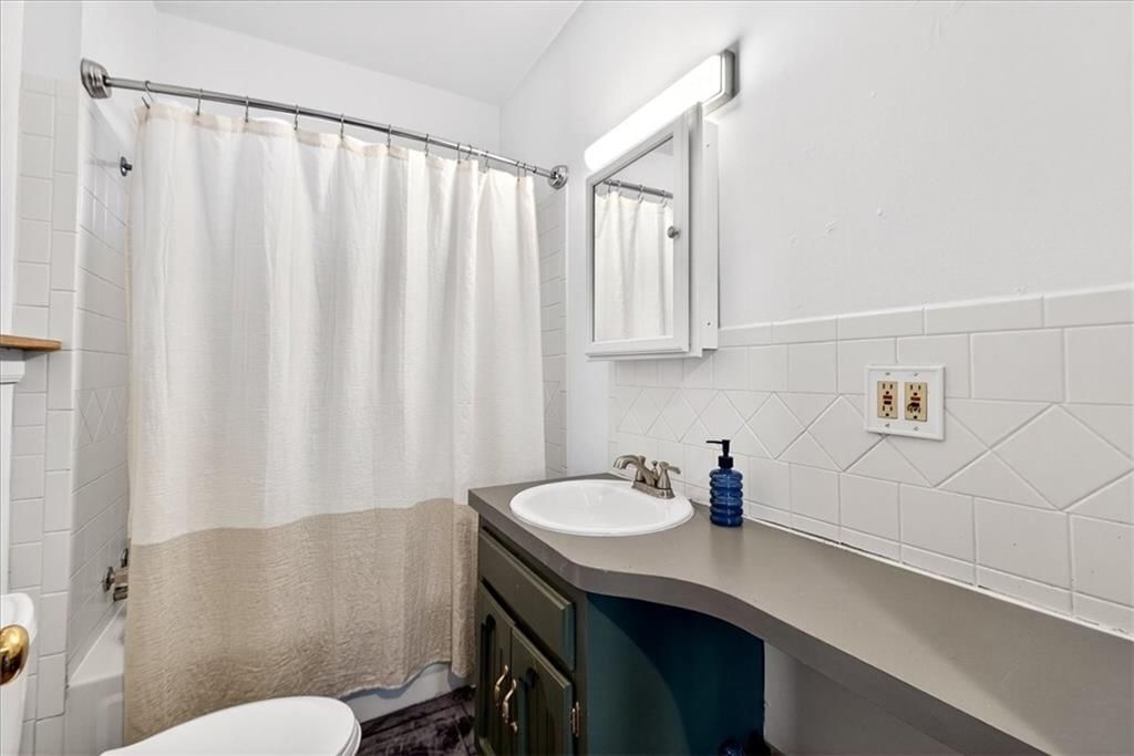2108 Madison Street — photo 13