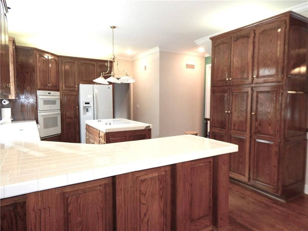 653 BUTTERNUT Court — photo 14