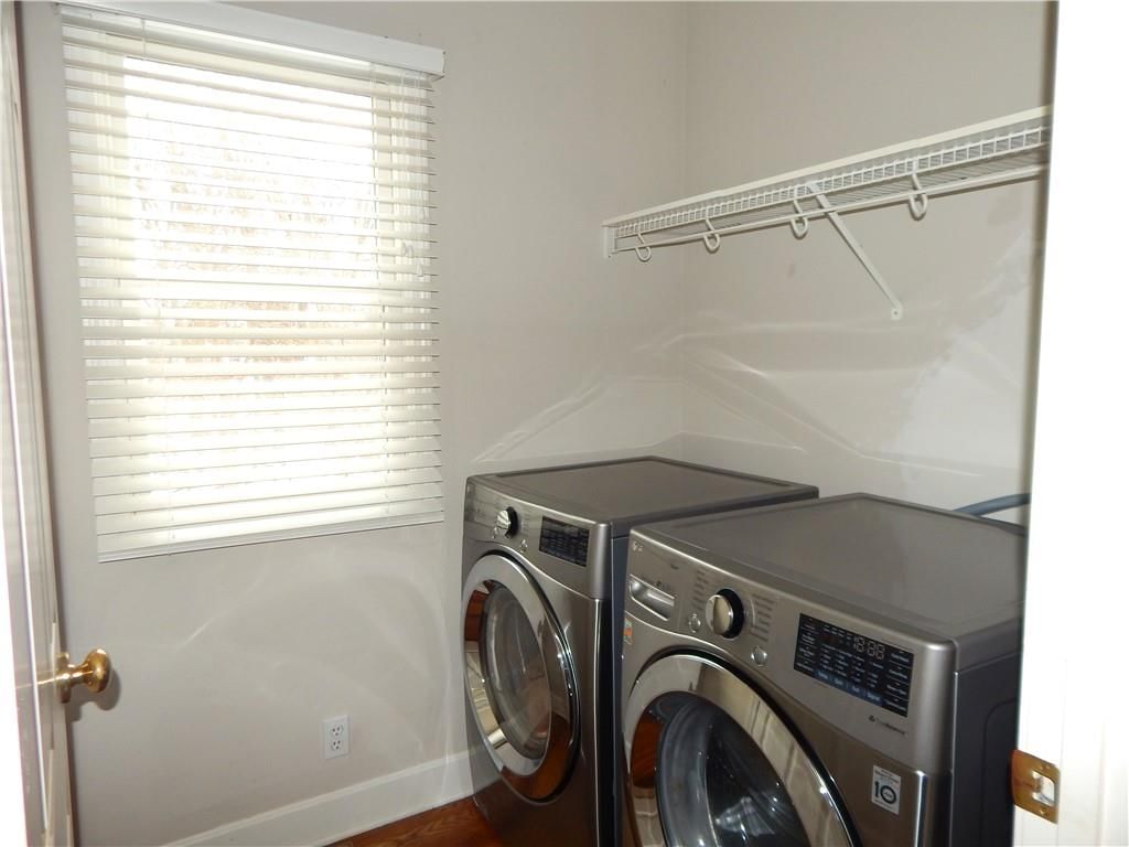 653 BUTTERNUT Court — photo 17