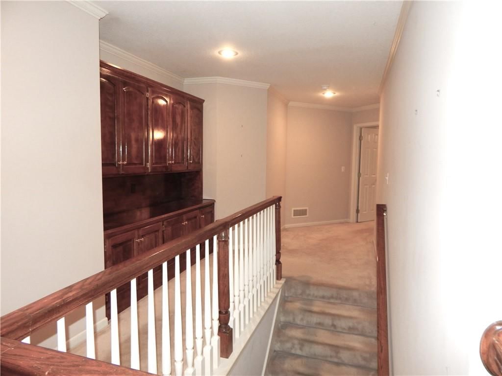 653 BUTTERNUT Court — photo 18