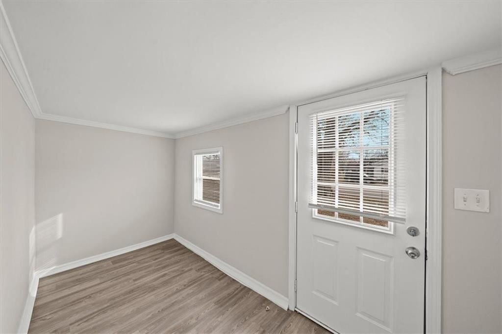 126 S Village Street — photo 13