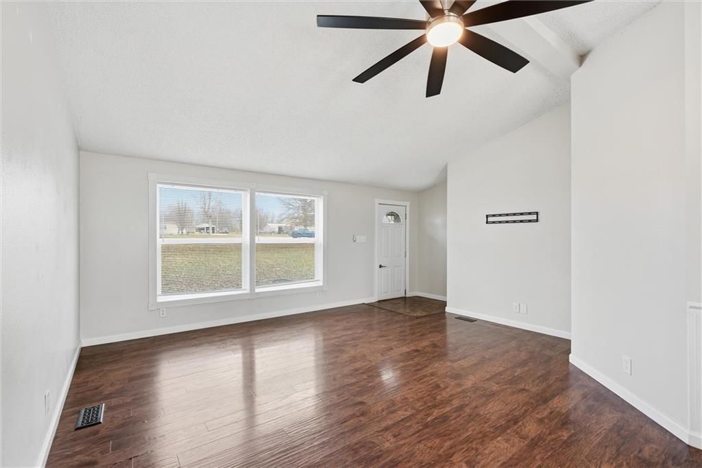 352 SE 75th Road — photo 4