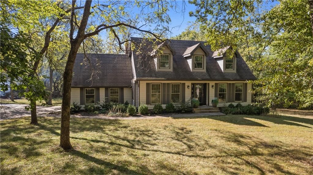 7447 Black Oak Circle — photo 2