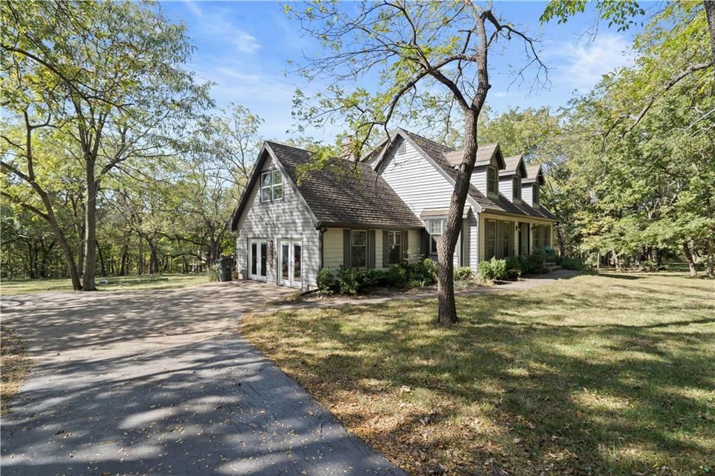 7447 Black Oak Circle — photo 3