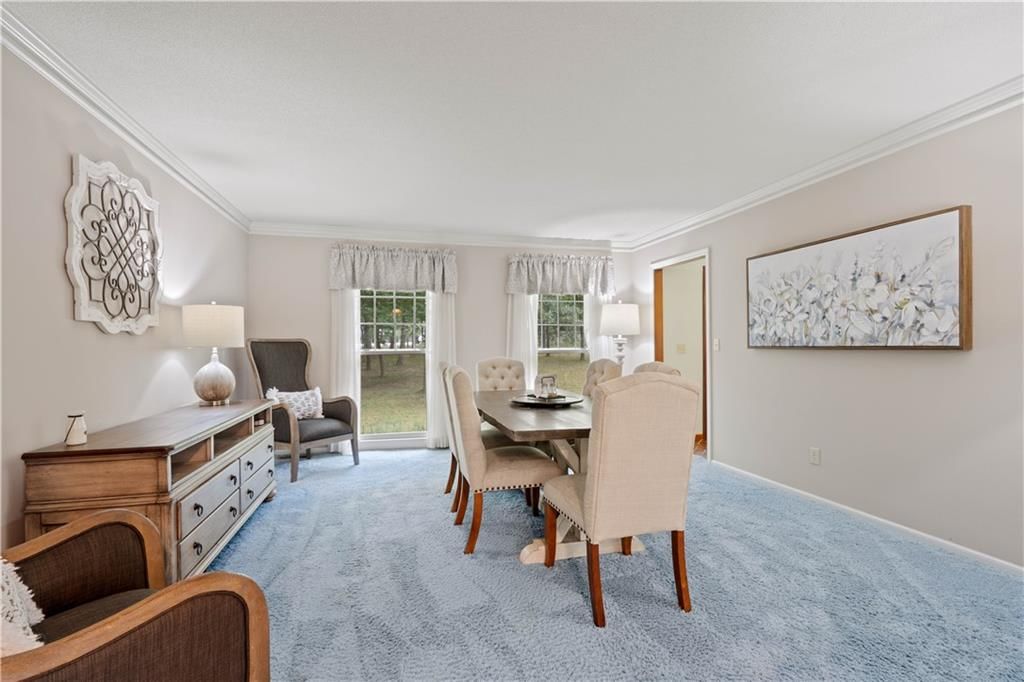 7447 Black Oak Circle — photo 5