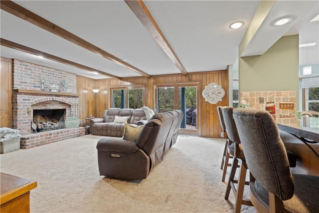 7447 Black Oak Circle — photo 9