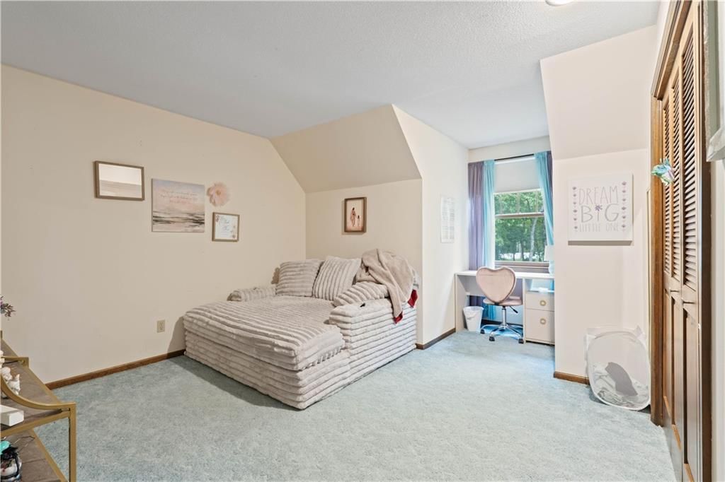 7447 Black Oak Circle — photo 11