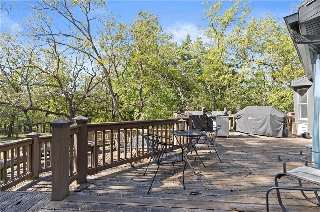 7447 Black Oak Circle — photo 17