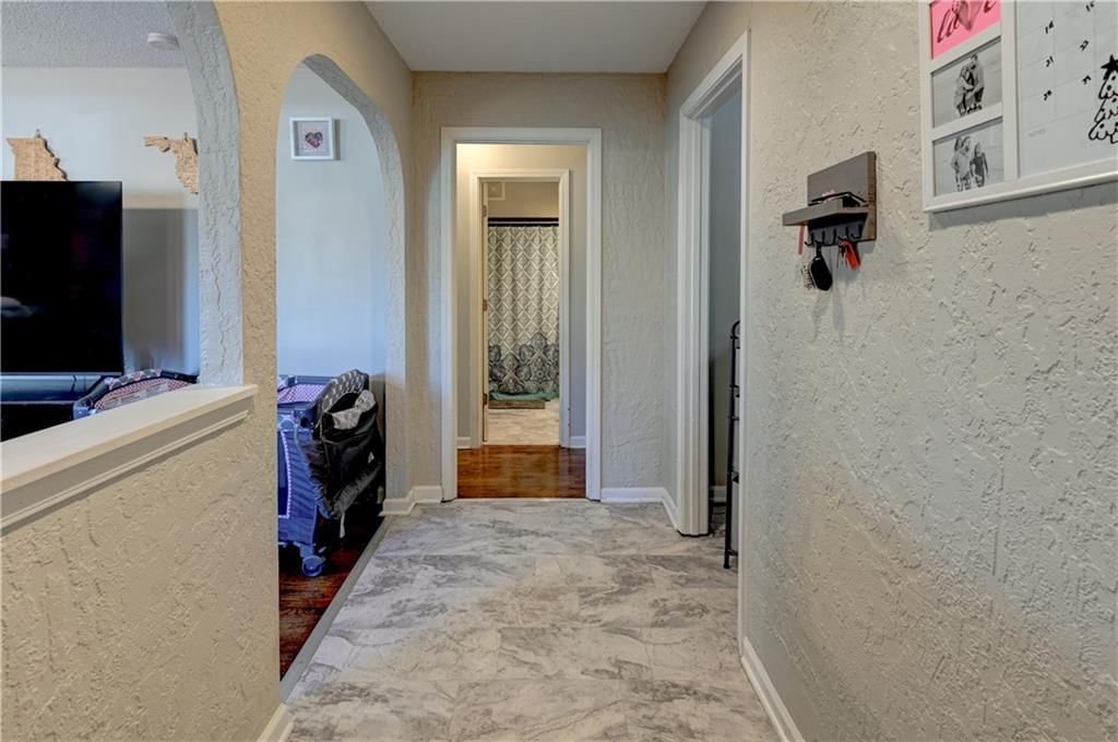 109 NE Orchard Street — photo 12