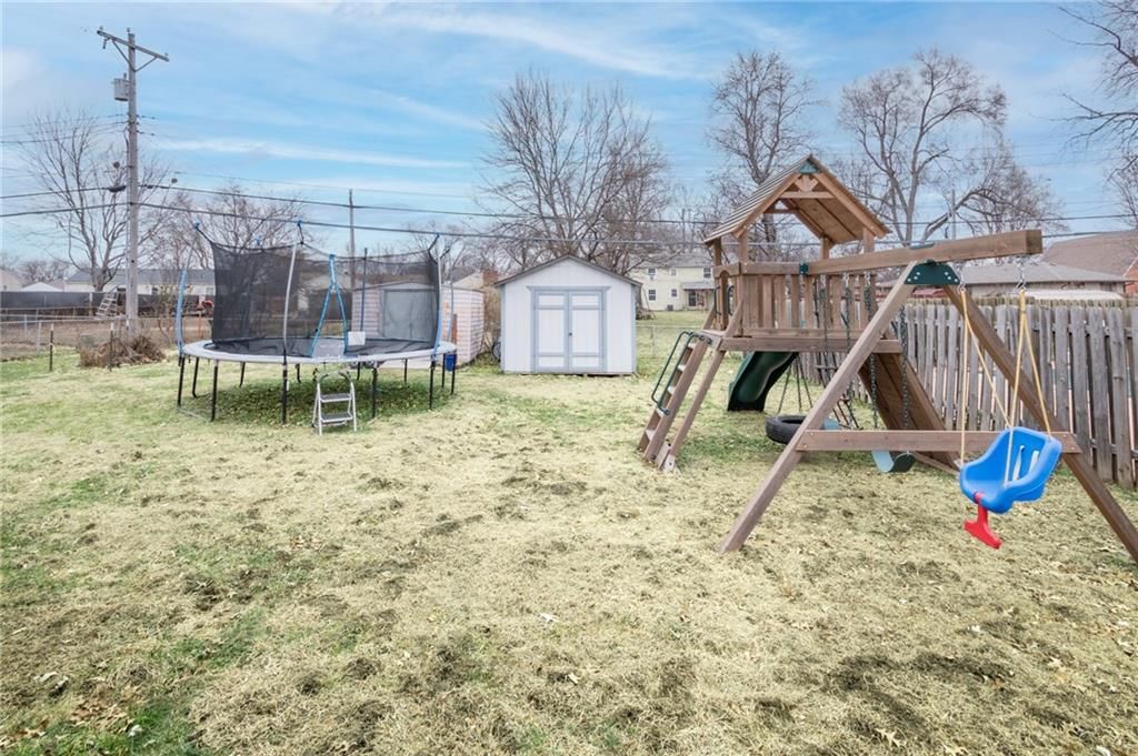 17304 E Bundschu Road — photo 9