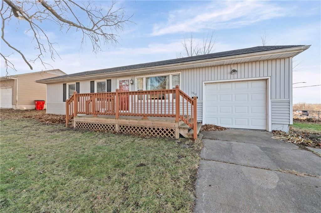 1312 Farview Drive — photo 2