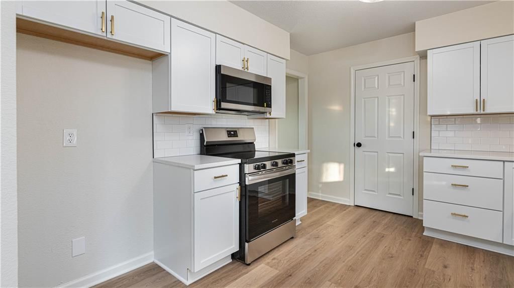 2805 Berry Avenue — photo 10