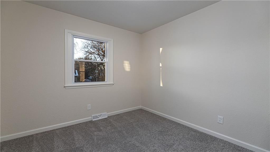 2805 Berry Avenue — photo 17