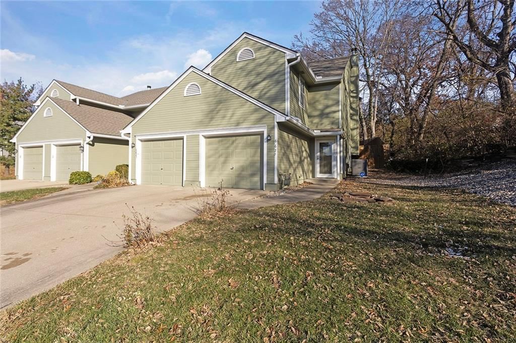 6625 N Cosby Avenue, Kansas City, MO