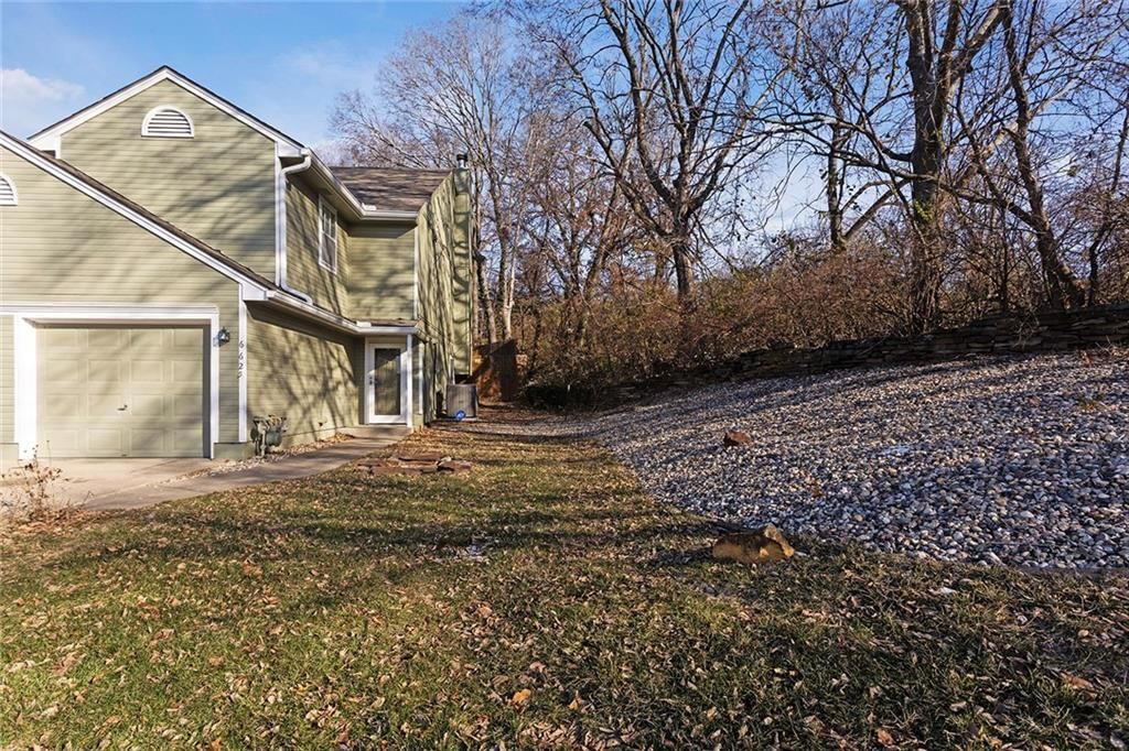6625 N Cosby Avenue — photo 2