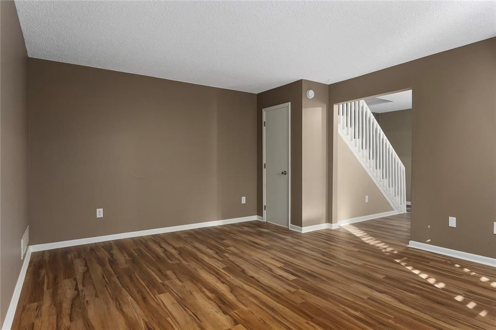 6625 N Cosby Avenue — photo 7