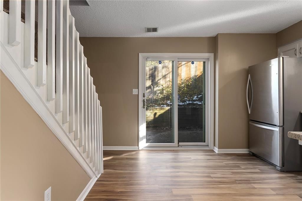 6625 N Cosby Avenue — photo 11