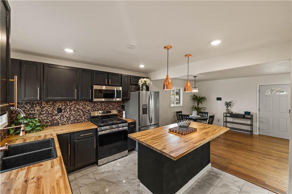 3712 Farrow Avenue — photo 13