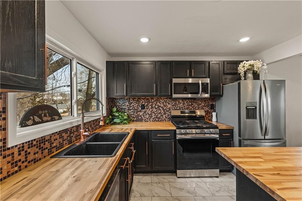 3712 Farrow Avenue — photo 14