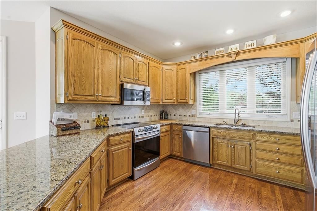 5920 NE Parks View Place — photo 12