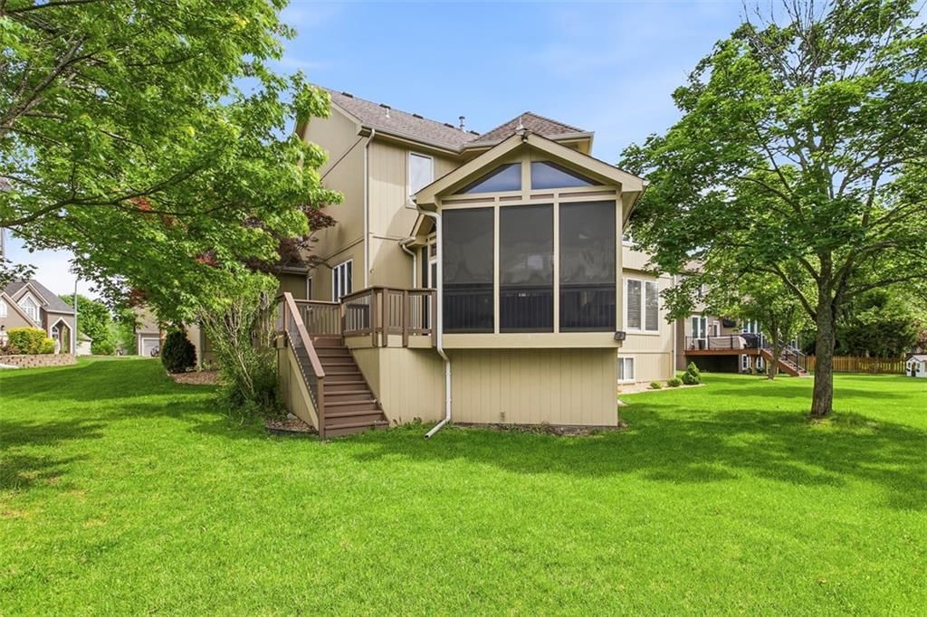 5920 NE Parks View Place — photo 38