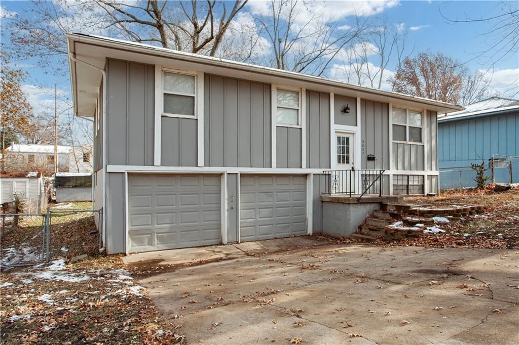 3621 S Scott Avenue — photo 3