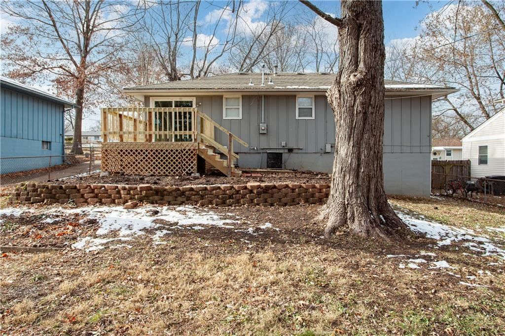 3621 S Scott Avenue — photo 23