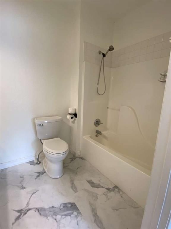 202 N Walnut Street — photo 11