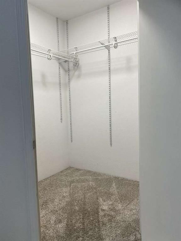 202 N Walnut Street — photo 21
