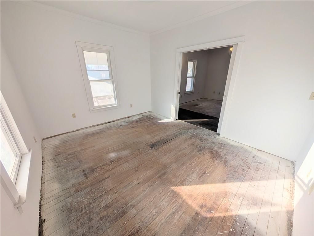 309 S Elm Street — photo 7